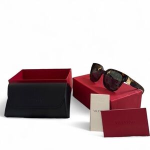 Valentino Sunglasses VA4111 5002/71 Tortoise Cat Eye with Green Lenses 140 3N